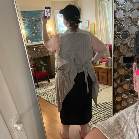 Anthropologie neutral mixed texture vest in L - Picture 3 of 6